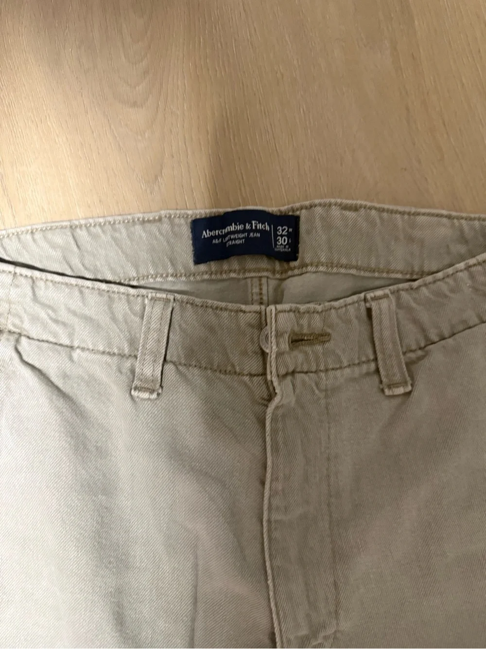 Abercrombie & Fitch Men's Straight jeans in Light Beige